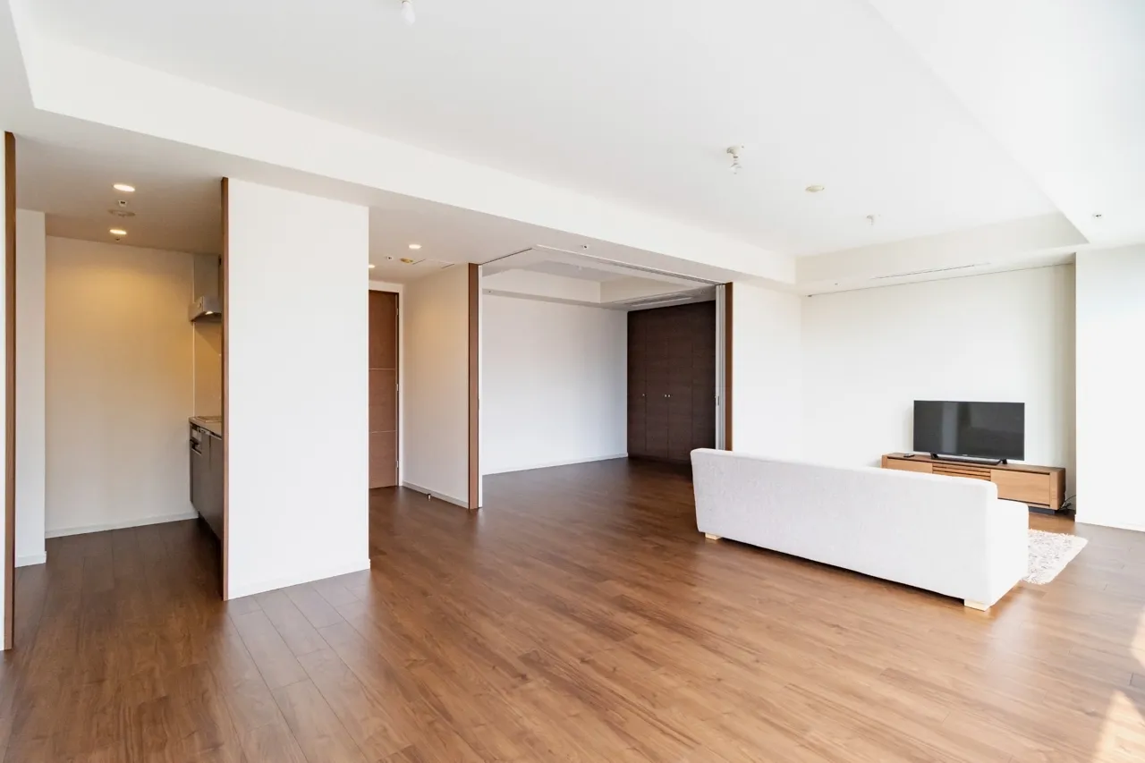 Central Park Tower La Tour Shinjuku - Interior - ["Flooring", "Floor", "Wood"]
