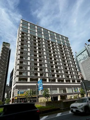Room 807, Shinbashi Plaza Building