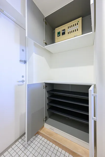 Prime Urban Nishi-Nippori - Interior - ["Wood", "Flooring", "Interior design"]