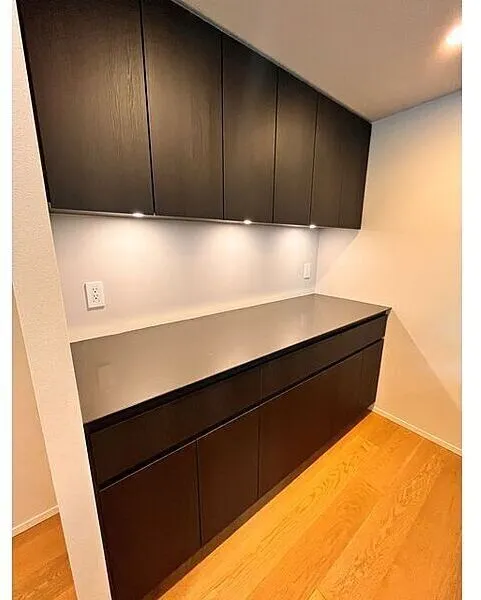 The Parkhouse Chiyoda Rokubancho - Interior - ["Flooring", "Wood", "Interior design"]