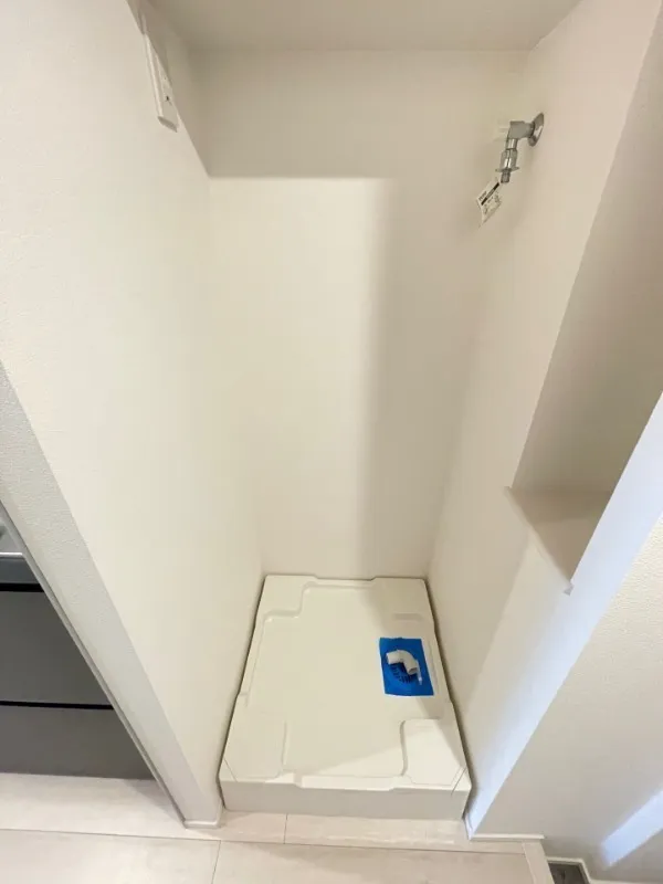 Residia Ueno Okachimachi - Interior - ["Flooring", "Floor", "Design"]