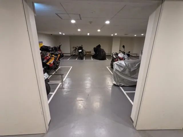 KDX Residence Toyosu - Other - ["Automotive design", "Building", "Flooring"]