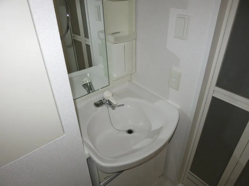 Esty Maison Oshima - Interior - ["Plumbing fixture", "Bathroom Sink", "Bathroom"]
