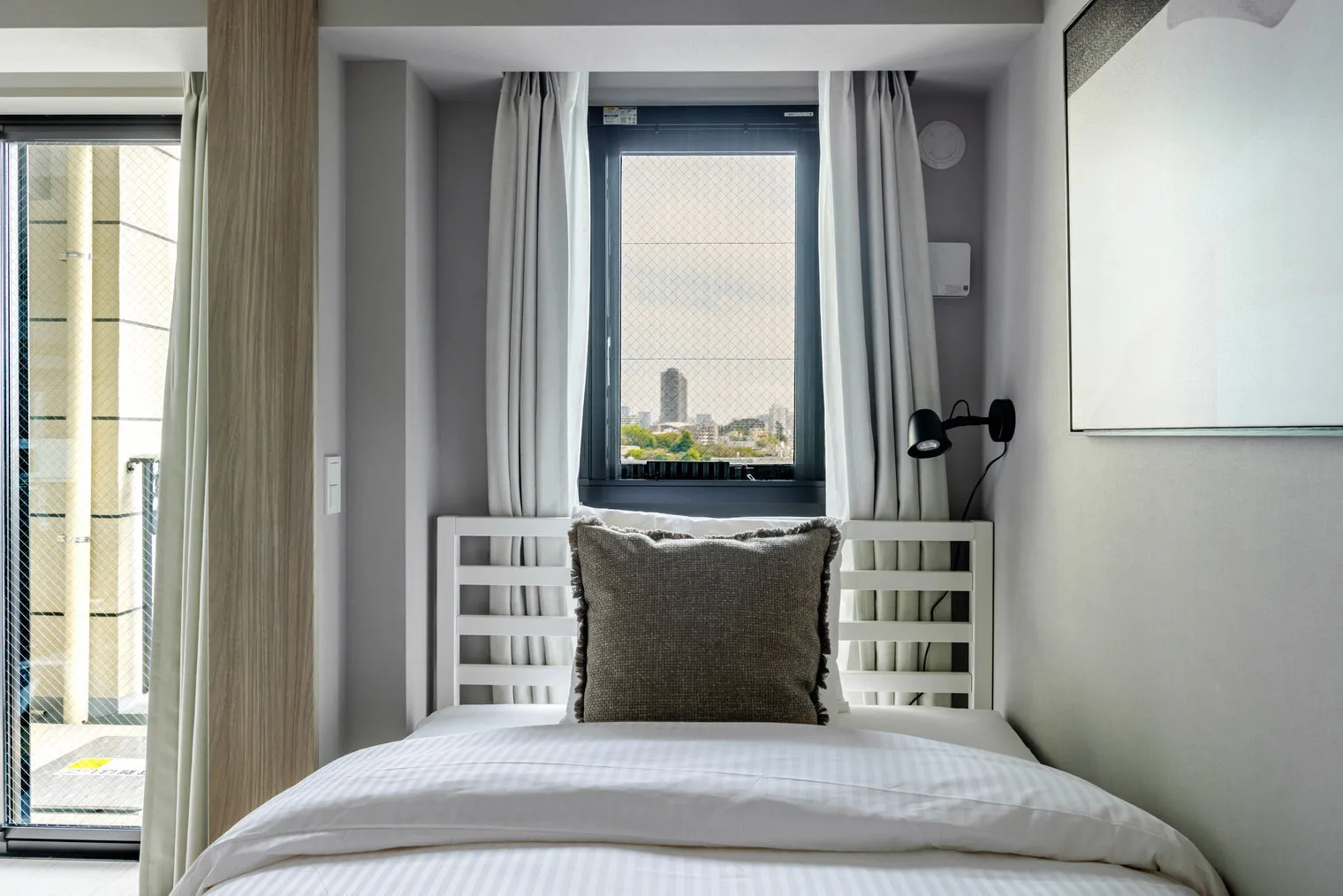 Duo Flats Ikejiri-Ohashi Norris - Interior - []