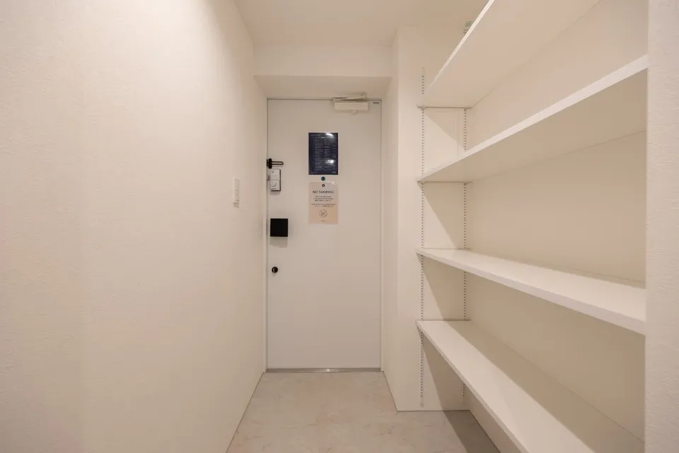 Hmlet Nakano Sakaue - Interior - ["Wall", "Flooring", "Wood"]