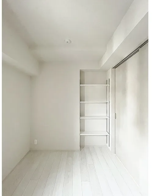 Lefon Progre Hongo 3-Chome - Interior - ["Flooring", "White", "Wood"]