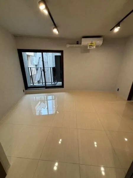 EXAM AKASAKA - Interior - ["Flooring", "Floor", "Ceiling"]