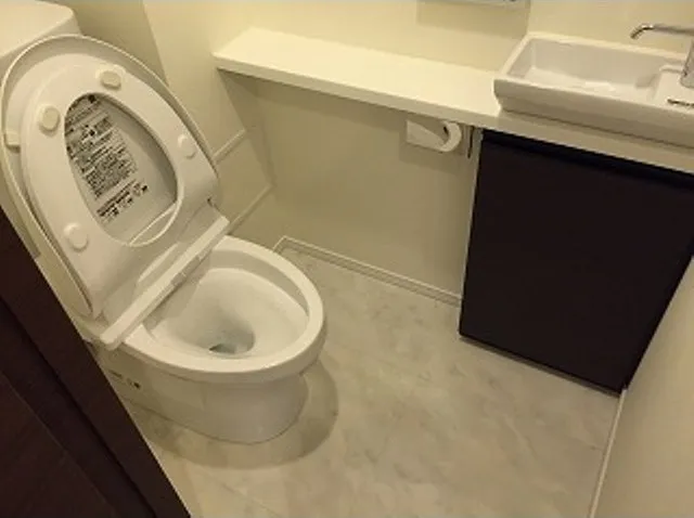Comforia Akasaka - Interior - ["Toilet seat", "Toilet", "White"]