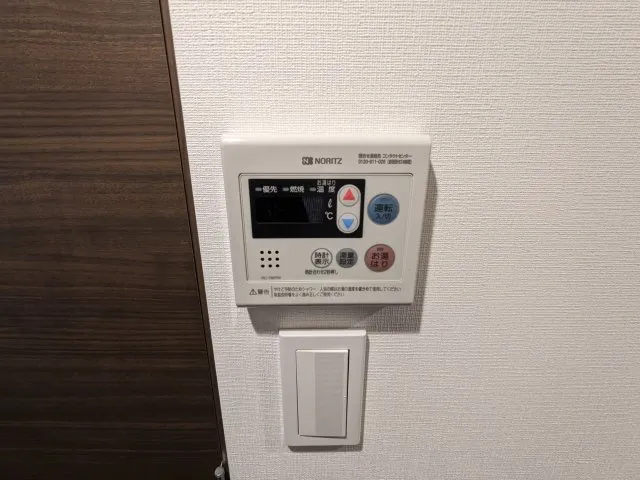 KDX Residence Toyosu - Interior - ["Electronic device", "Technology", "Machine"]