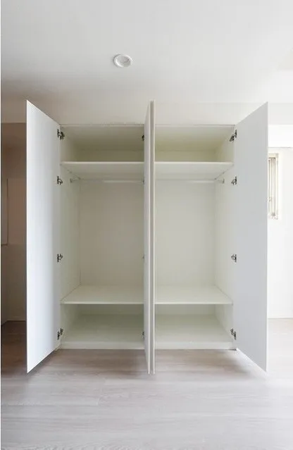 Stylio Sangenjaya - Interior - ["Shelving", "Rectangle", "Fixture"]