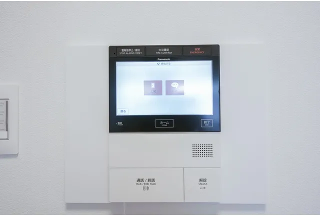 LeFont Progre Reno Ginza EAST - Interior - ["Electronic device", "Technology", "Electronics"]
