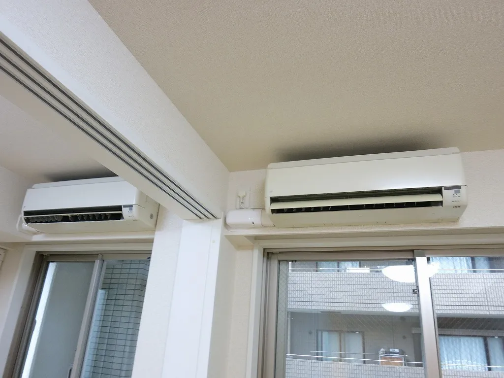 HF Ginza Residence EAST - Interior - ["Fixture", "Shade", "Wood"]