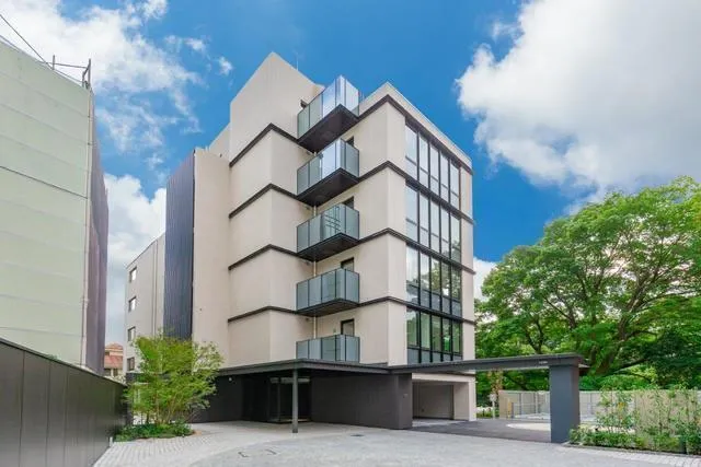 S.CLASSE Shoto - Exterior - ["Cloud", "Plant", "Sky"]