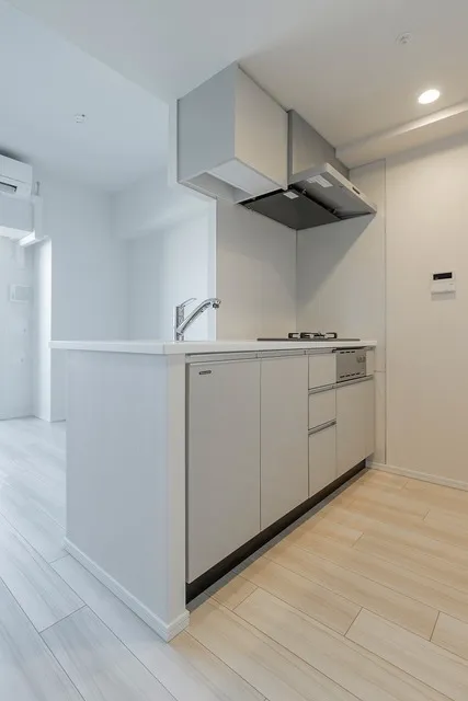 Terrace Kitasenju - Interior - ["Flooring", "Floor", "Interior design"]