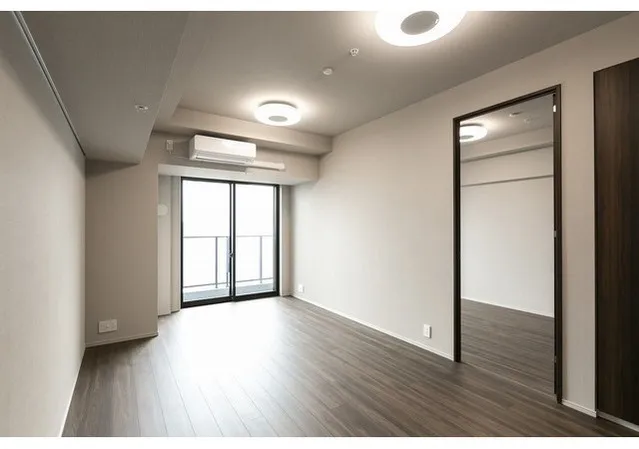 Tokyo Port City Takeshiba Residence Tower - Interior - ["Floor", "Flooring", "Ceiling"]