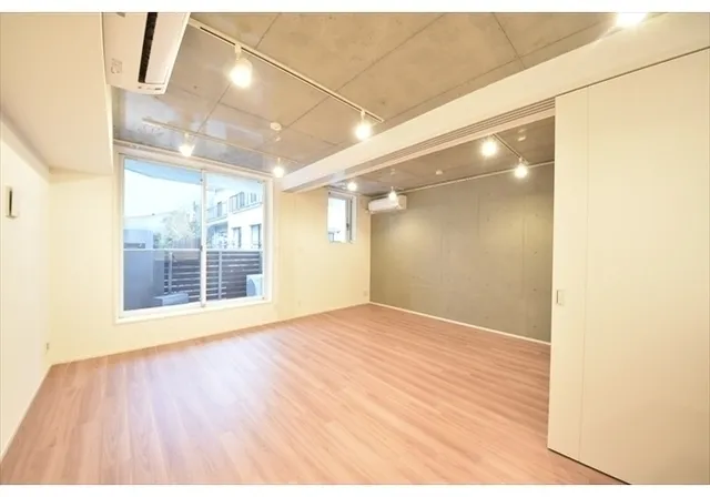 Grand Paseo Yoyogi Uehara II - Interior - ["Flooring", "Ceiling", "Floor"]