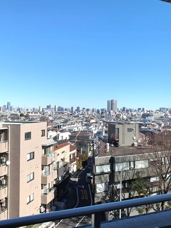 Ecology Toritsu University Residence - Interior - ["Blue", "Daytime", "Urban area"]