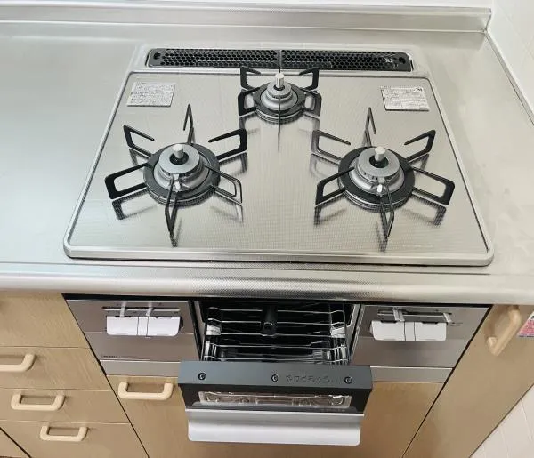 Southern Cross Plaza - Interior - ["Output device", "Automotive design", "Office equipment"]