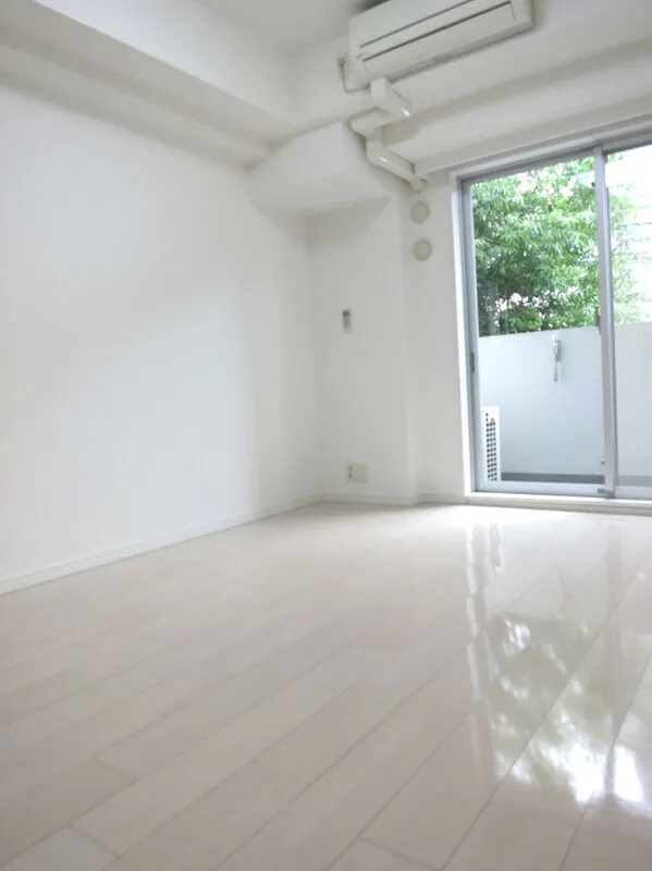 Monotono Monzen-Nakacho - Interior - ["Floor", "Flooring", "Tile Flooring"]