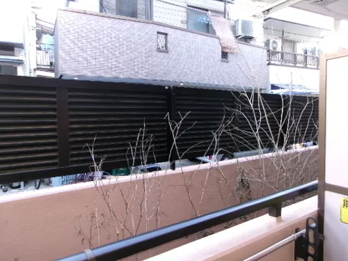 Lions Mansion Tetsugakudo - Interior - ["Fence", "Metal", "Balcony"]
