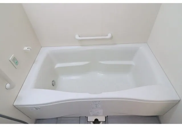 Shinonome Canal Court CODAN Building No.20 - Interior - ["Tap", "Plumbing fixture", "Bathroom"]