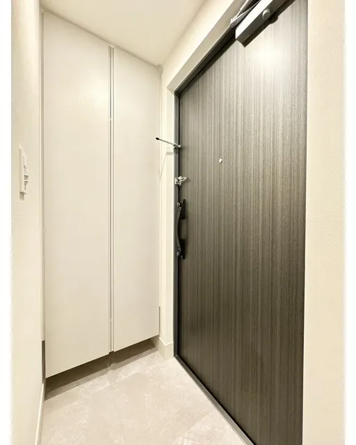 Season Flats Higashijujo - Interior - ["Wood", "Flooring", "Interior design"]