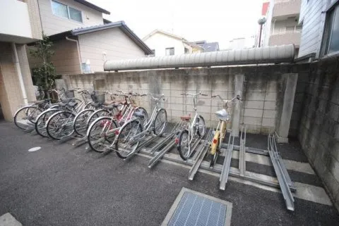 Garden Haginaka - Other - ["Bicycle", "Bicycle tire", "Bicycle wheel"]