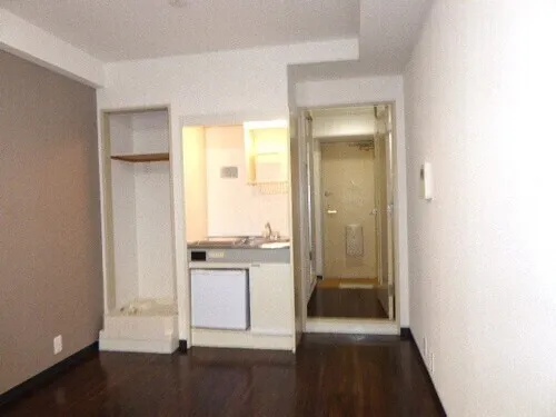 Vivre Nishiike - Interior - ["Floor", "Flooring", "Apartment"]