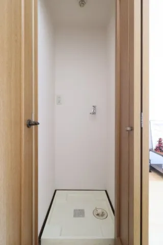 Cynthia Higashi Koenji - Interior - ["Wood", "Flooring", "Interior design"]