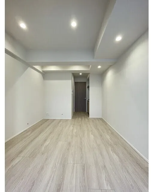 Daffitto Kinshicho - Interior - ["Flooring", "Floor", "Wood"]