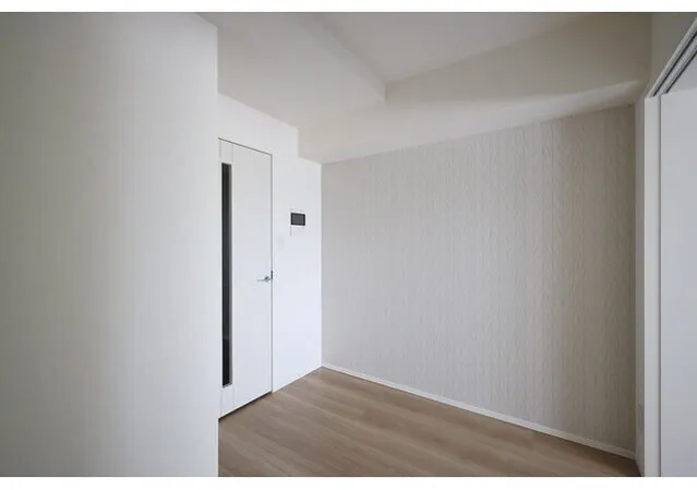 Clarity Bunkyo Sengoku - Interior - ["Wall", "Wood", "Flooring"]