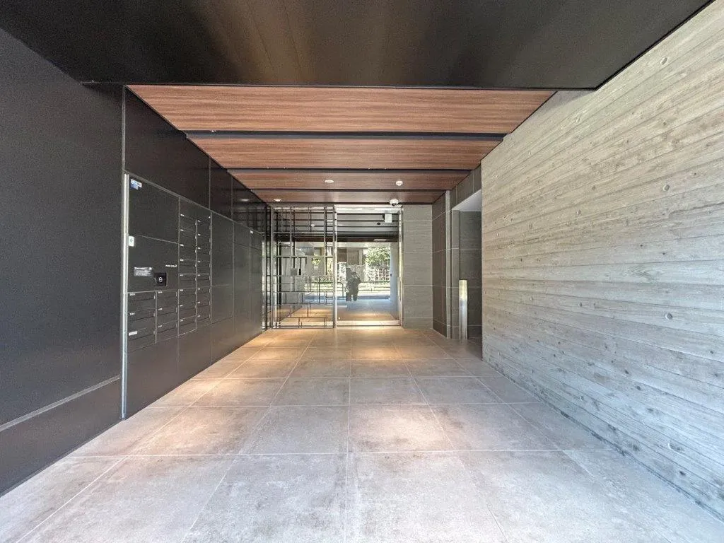 Branchiesta Ekoda - Exterior - ["Flooring", "Ceiling", "Floor"]