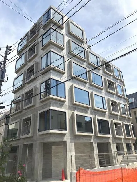 Cozy Court Yotsuyasakacho - Exterior - ["Apartment", "Condominium", "High-rise building"]