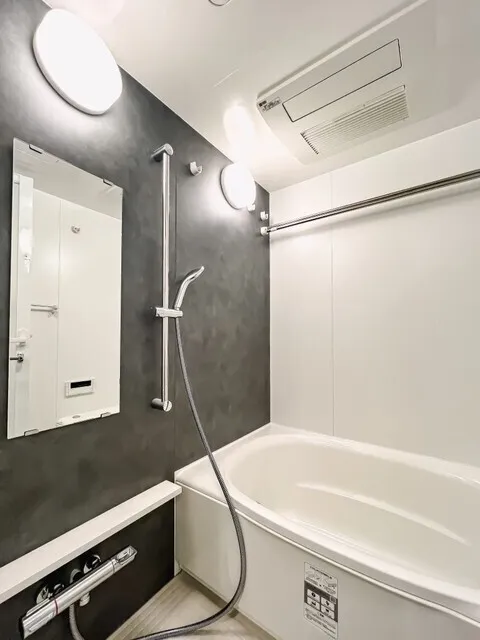 Royal Parks Ariake - Interior - ["Plumbing fixture", "Flooring", "Interior design"]