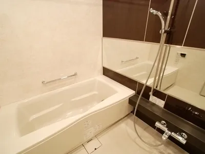 Lieto Court Arc Tower - Interior - ["Bathroom", "Property", "Room"]