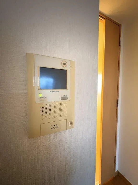 Asyl Court Nishi-Shinjuku - Interior - ["Electronic device", "Technology", "Machine"]