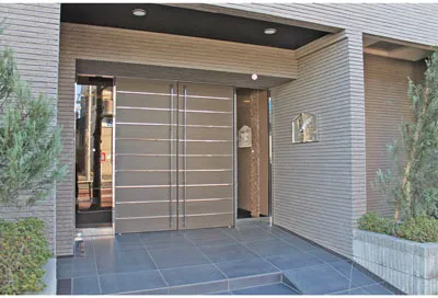 Prele Duc Tokyo North II - Exterior - ["Home Door", "Hardwood", "Door handle"]
