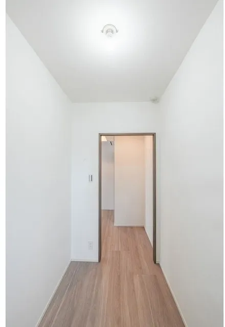 Comforia Live Kiba - Interior - ["Building", "Fixture", "Wood"]