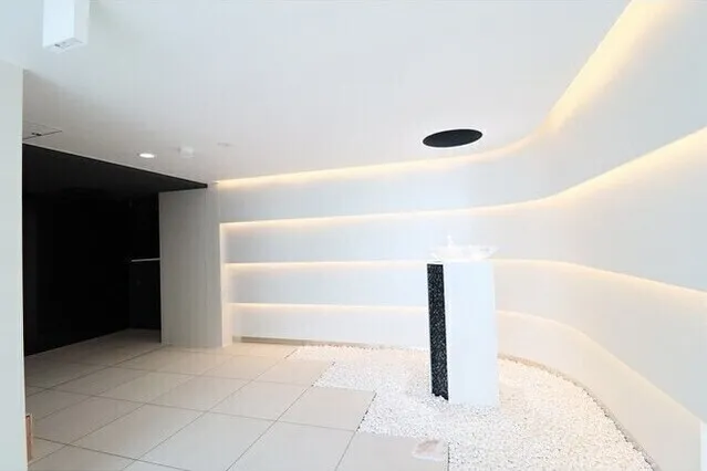 Comforia Liv Hirai MUTIO - Exterior - ["Ceiling", "Interior design", "Flooring"]