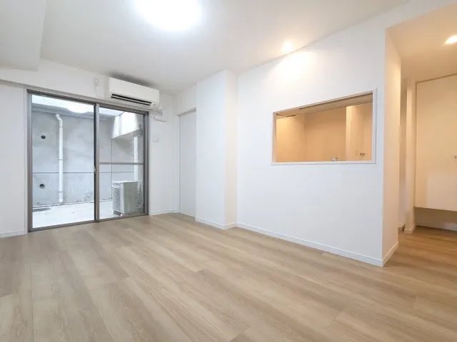 Beljure Takanawa - Interior - ["Flooring", "Floor", "Ceiling"]