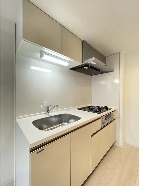 Comforia Liv Minamisunamachi East - Interior - ["Apartment", "Cabinetry", "Kitchen"]