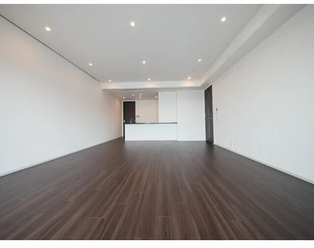 Comforia Shinjuku East Side Tower - Interior - ["Flooring", "Floor", "Wood flooring"]