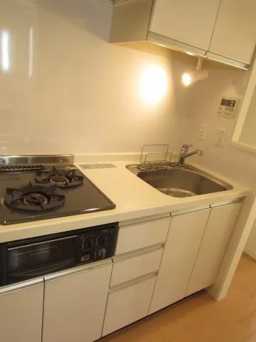 Prime Urban Ikebukuro - Interior - ["Floor", "Apartment", "Wood flooring"]