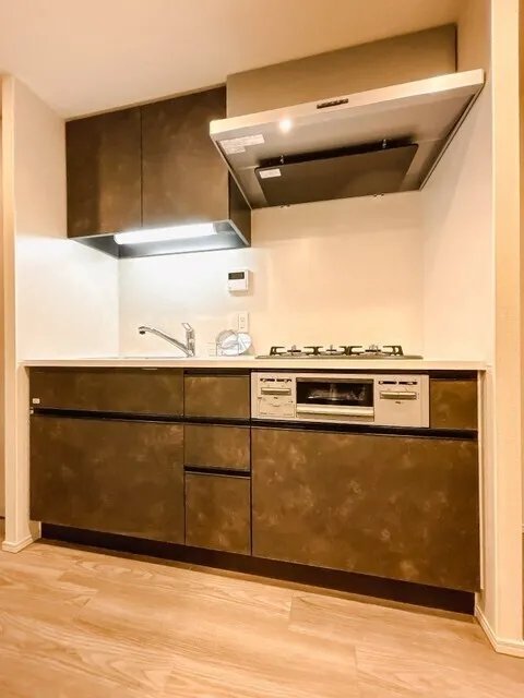 Royal Parks Ariake - Interior - ["Kitchen", "Kitchen Appliance", "Countertop"]
