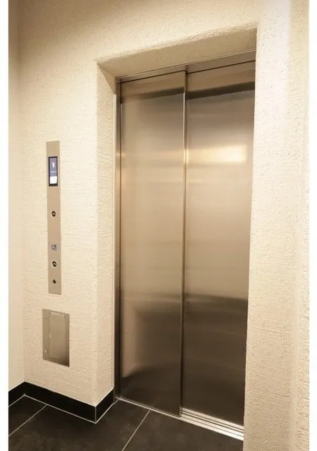 Geoent Asakusa Kaminarimon - Other - ["Elevator", "Floor", "Glass"]