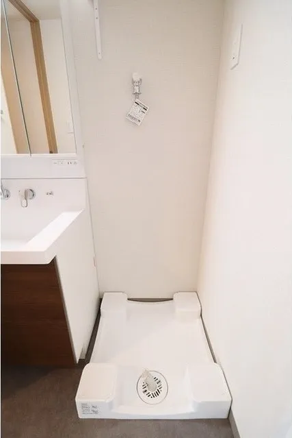 Rivere Asakusa Komagata - Interior - ["Plumbing fixture", "Plumbing", "Bathroom"]
