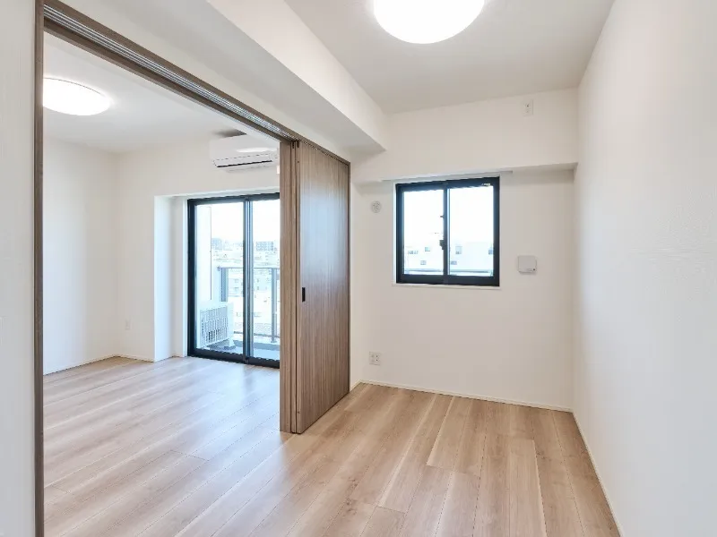 Due Nippori III - Interior - ["Wood flooring", "Flooring", "Floor"]