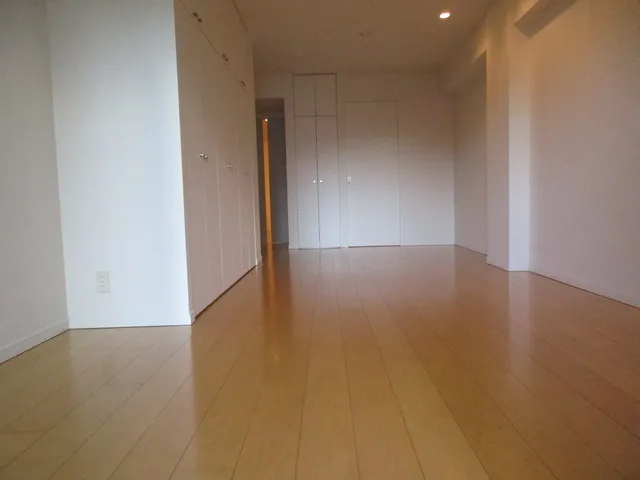 Avity Meguro  - Interior - ["Floor", "Wood flooring", "Laminate flooring"]