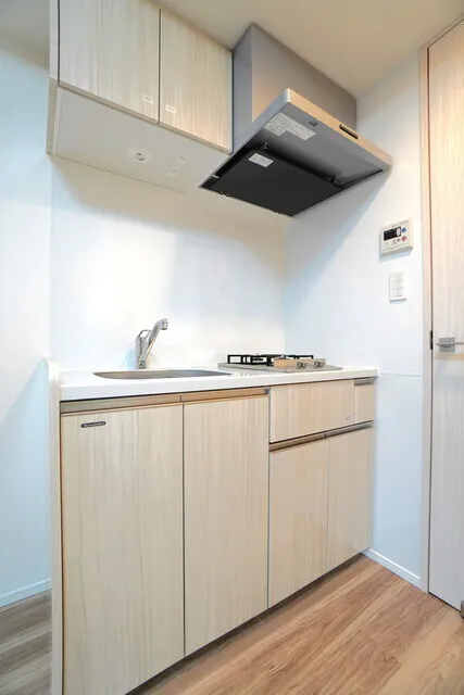 Belle Face Hatchobori West - Interior - ["Wood", "Kitchen", "Major appliance"]