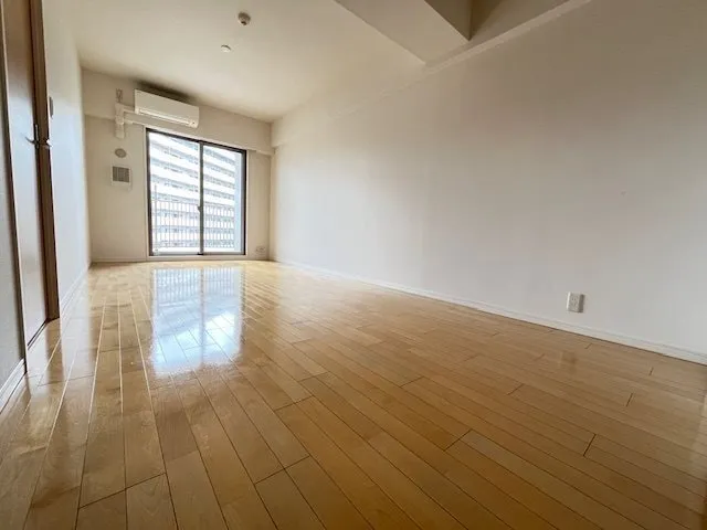 Residia Minamisenju - Interior - ["Flooring", "Floor", "Wood"]